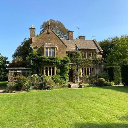 The Dower House At Parnham Park Villa Beaminster Exterior foto